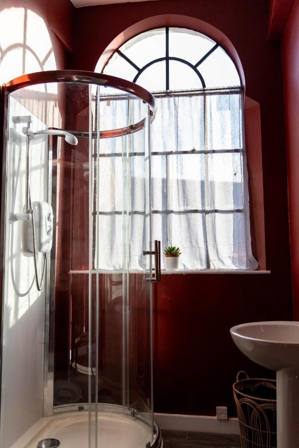 Stylish Jewellery Quarter Apartment Sleeps 4 Birmingam Exterior foto